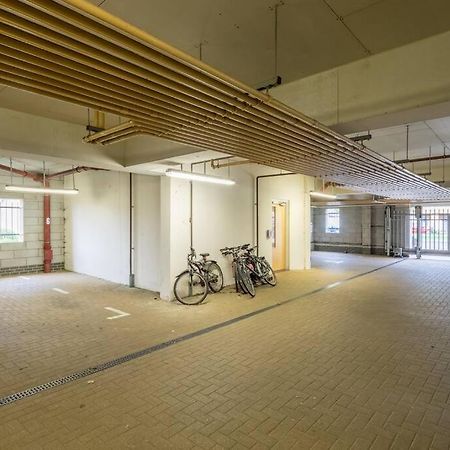 Executive 2Br Apartment Next To Station + Parking Кембридж Экстерьер фото